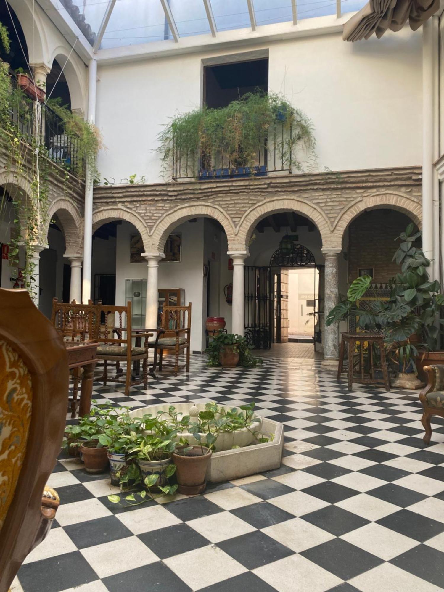 Hostal Palacio Del Corregidor Cordoba Exterior photo